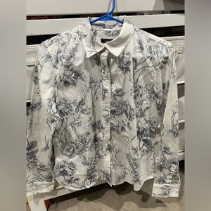 Women’s‎ Talbots button down white floral printed blouse
